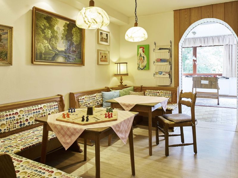 Blick in den Aufenthaltsraum innen
